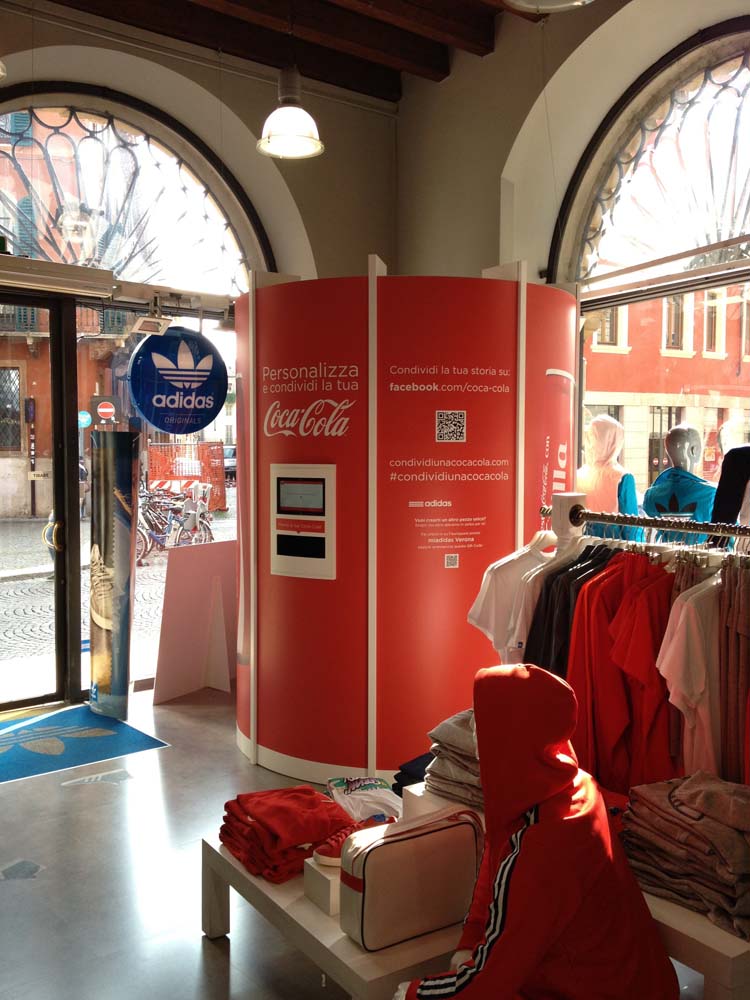 cocacola_eventolattina_adidas_shareacoke